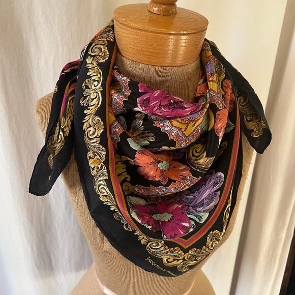 Vintage Jacqueline Ferrar Floral Silk Scarf wrap clothing accessory 30x30 - Picture 2 of 6